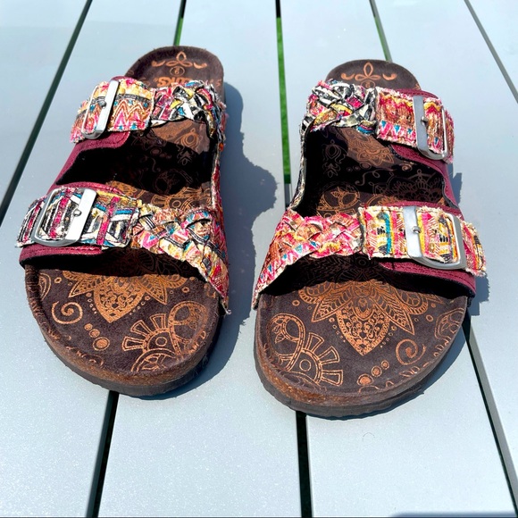 Muk Luks Sandals size 9 - Picture 6 of 6